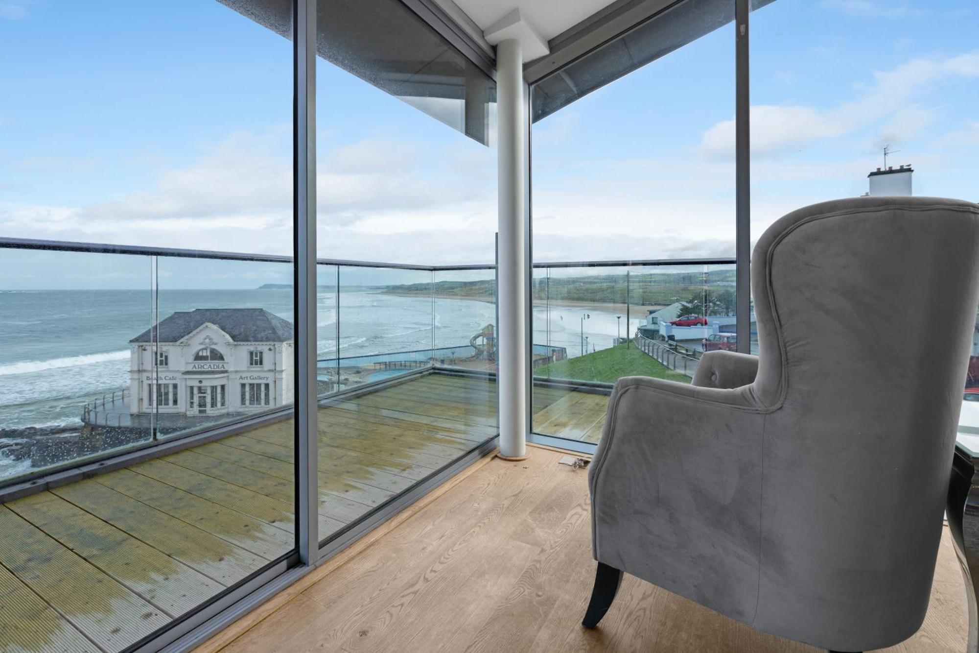 55 North Apartments Portrush Exteriör bild